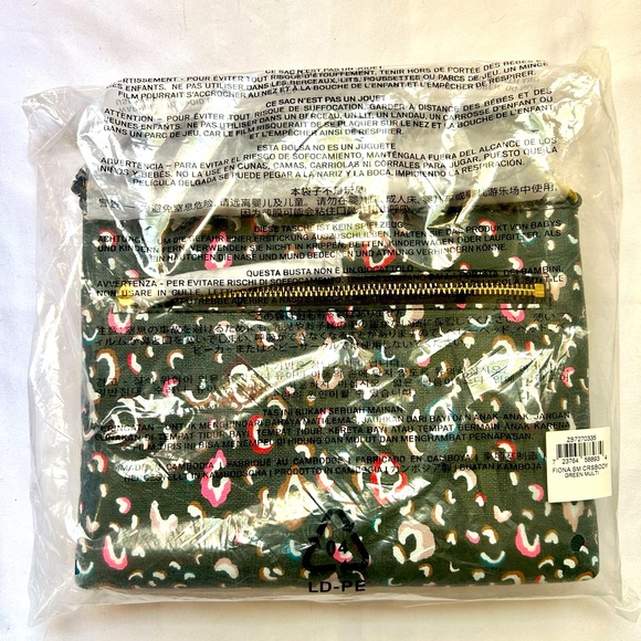 Fossil Purse - Picture 2 of 2